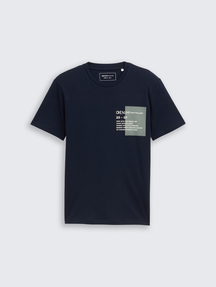 einfaches t-shirt mit logodruck