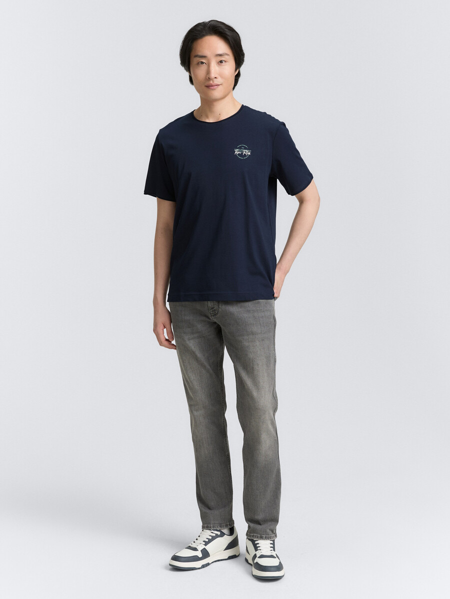t-shirt mit aufdruck