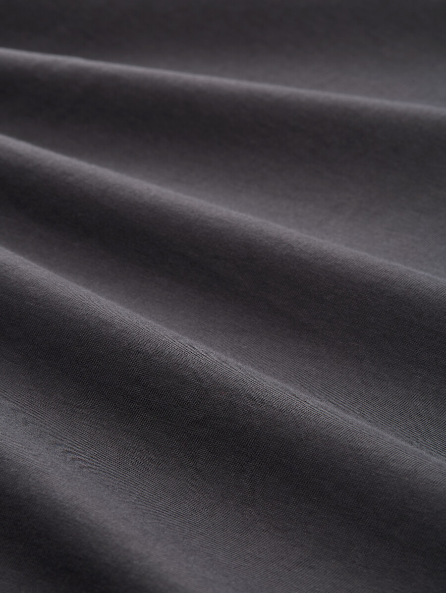 t-shirt mit logodruck