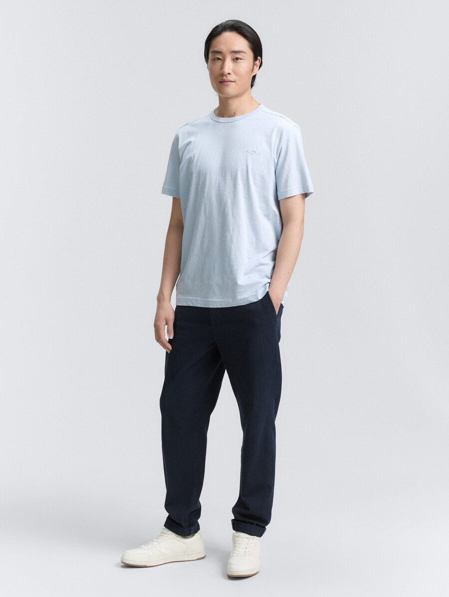 einfaches baumwoll-t-shirt