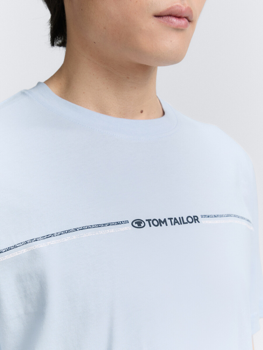 t-shirt mit aufdruck
