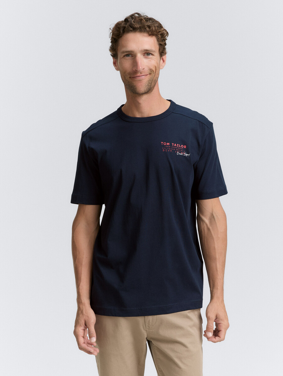 t-shirt mit aufdruck