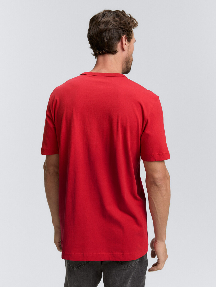 t-shirt mit aufdruck