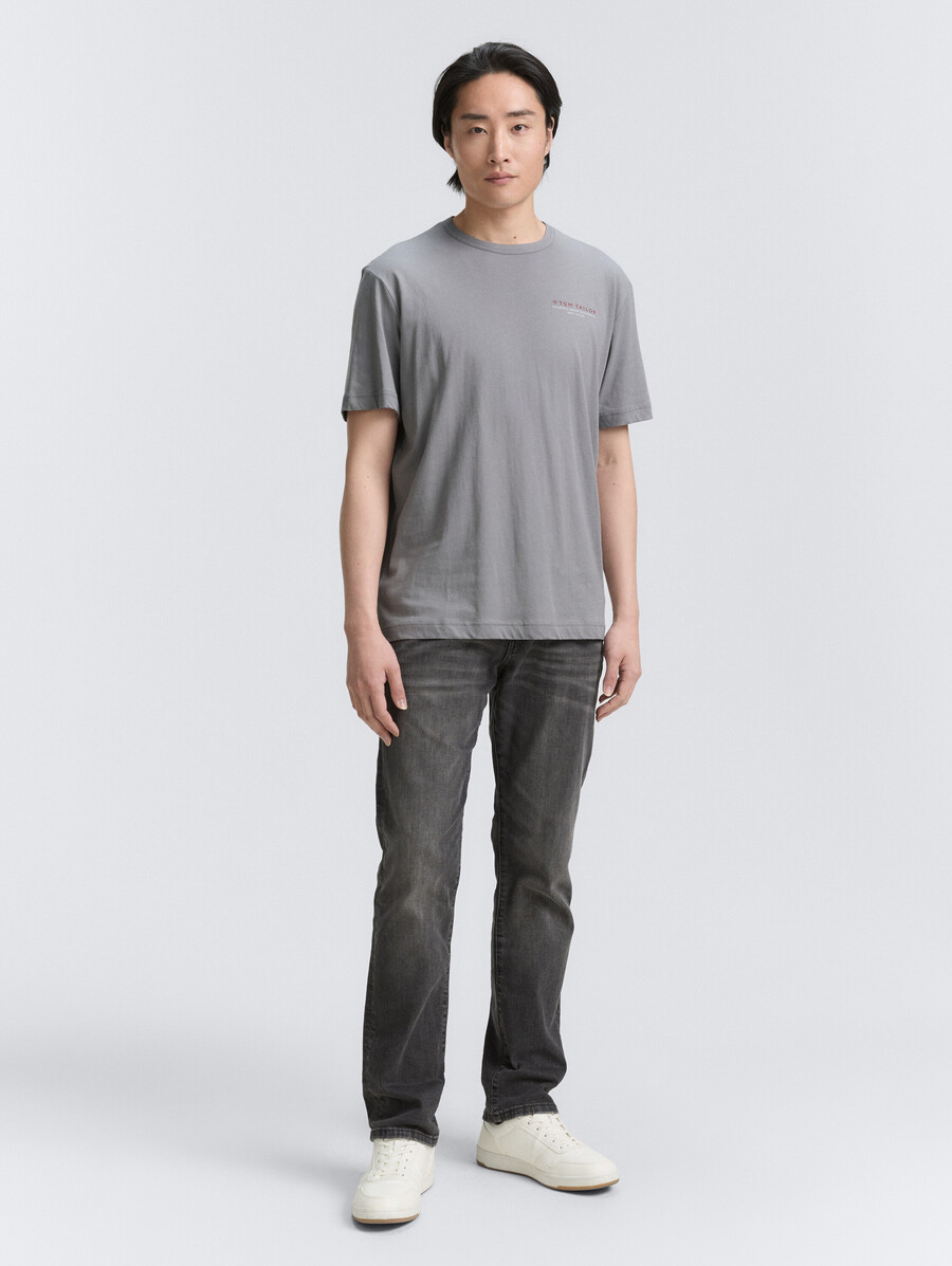 t-shirt mit aufdruck