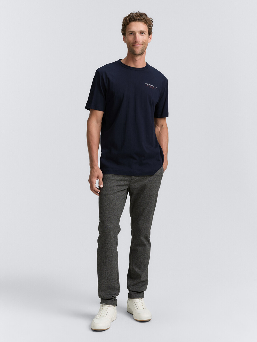 t-shirt mit aufdruck