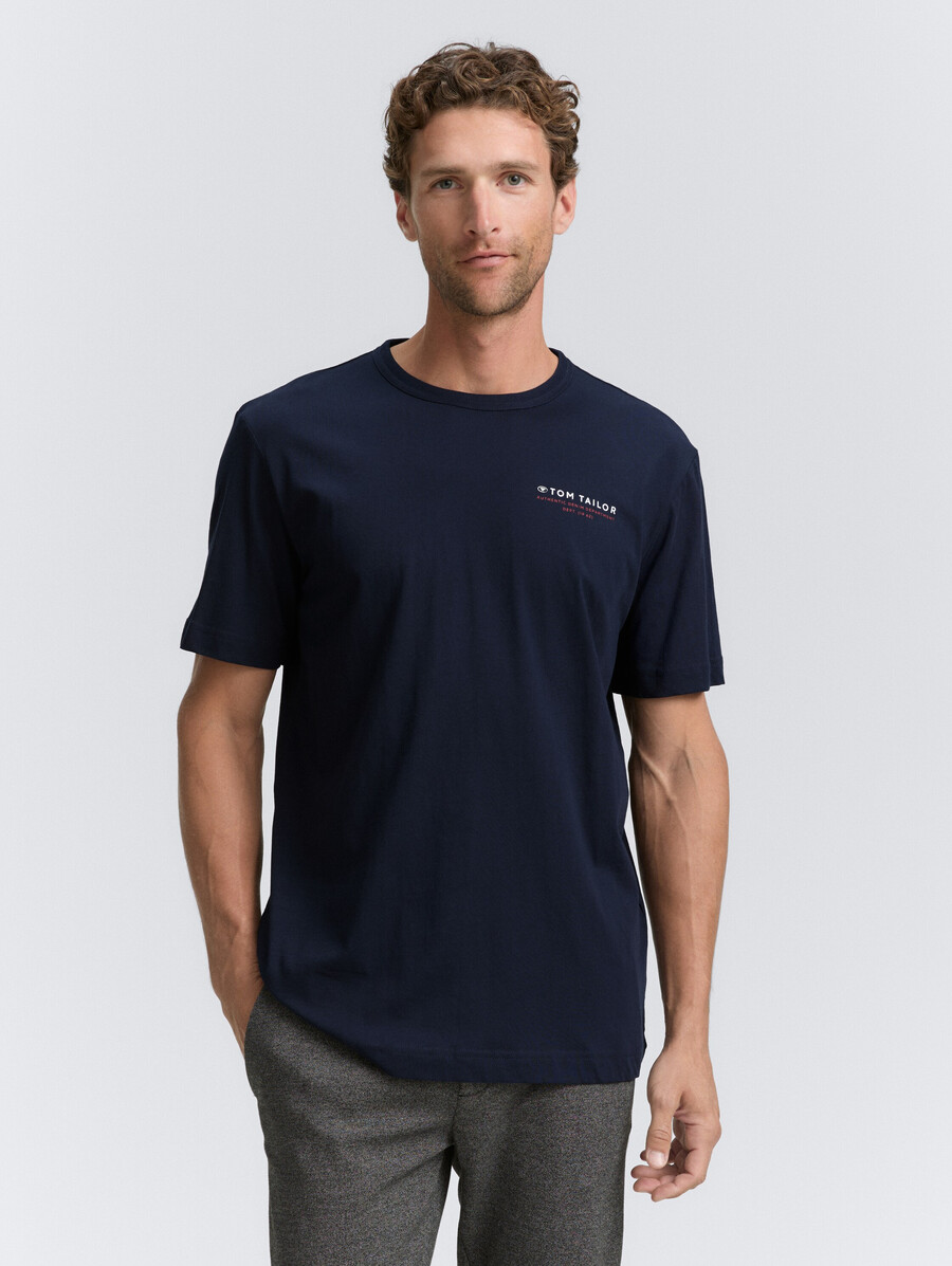 t-shirt mit aufdruck