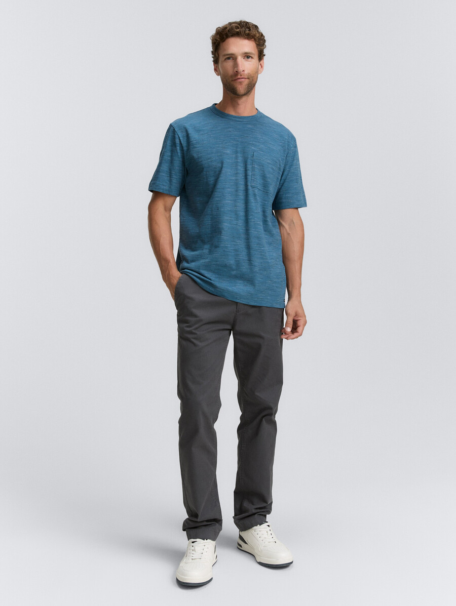 t-shirt in melange-optik mit brusttasche