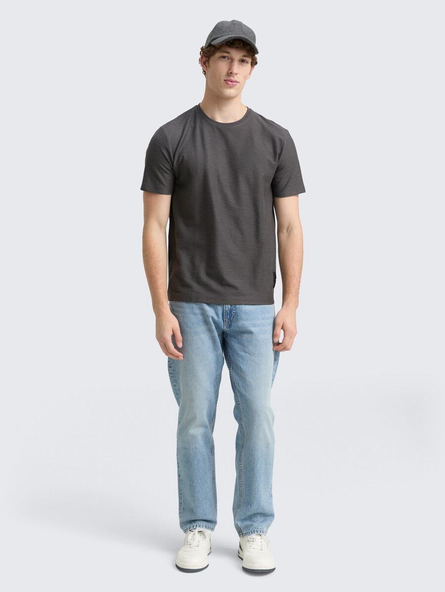 t-shirt mit struktur
