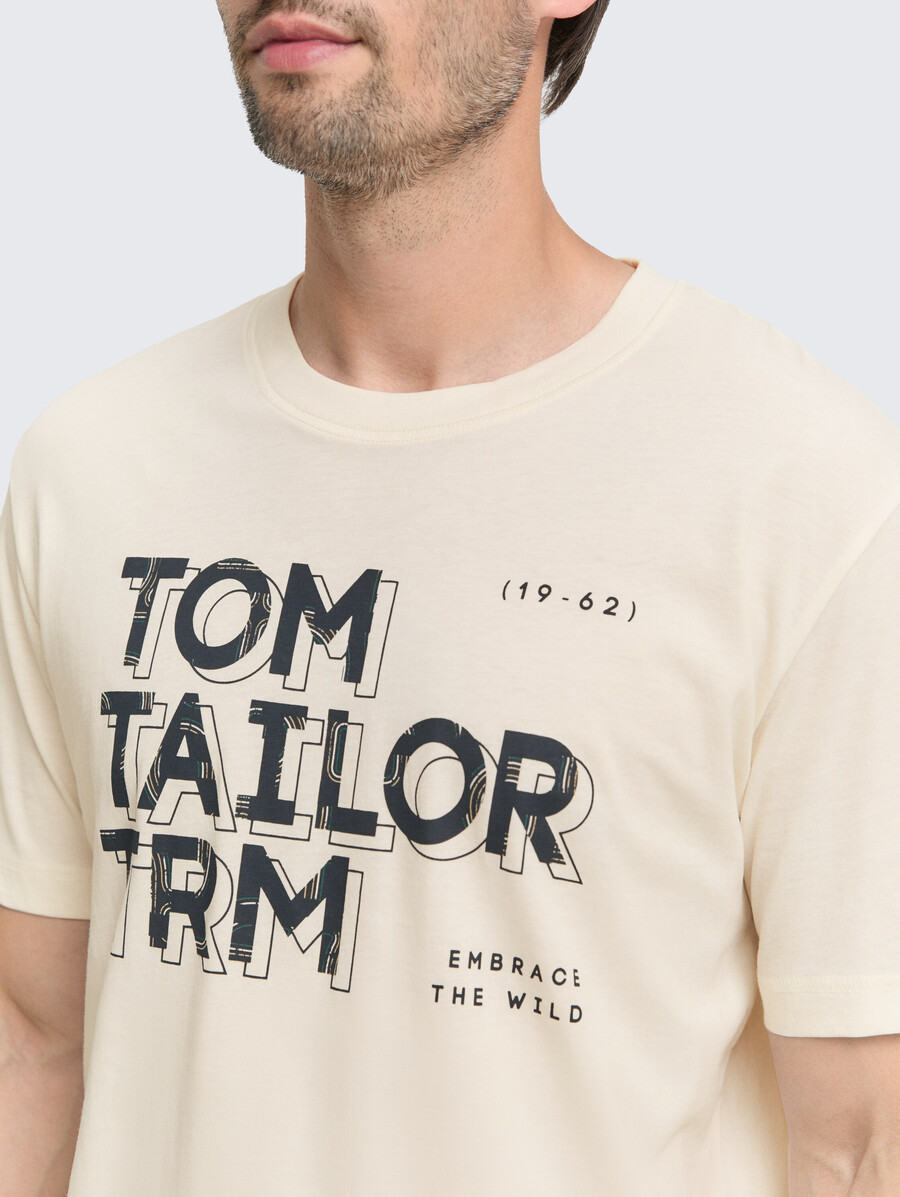 t-shirt mit aufdruck