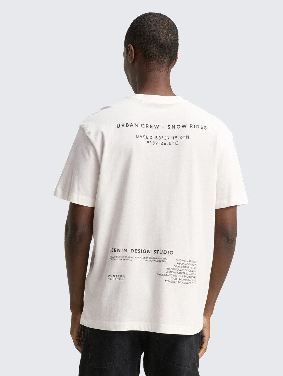 lässiges t-shirt mit aufdruck