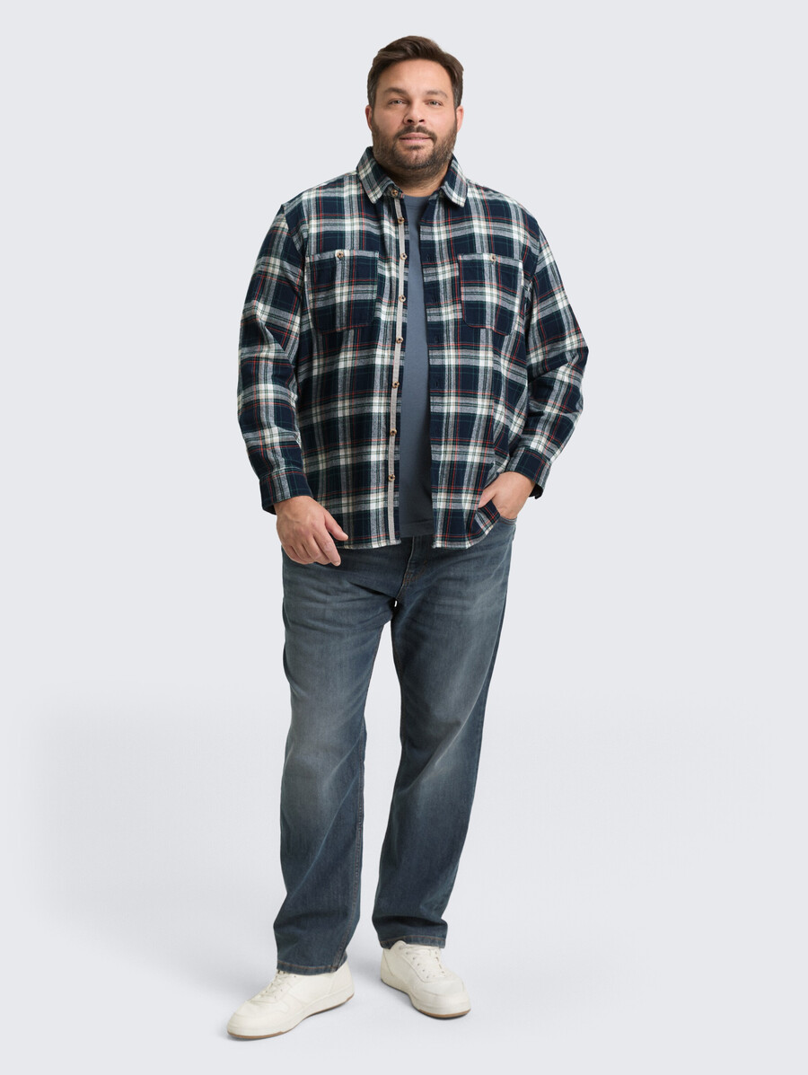 plus size – bequemes flanellhemd mit karomuster