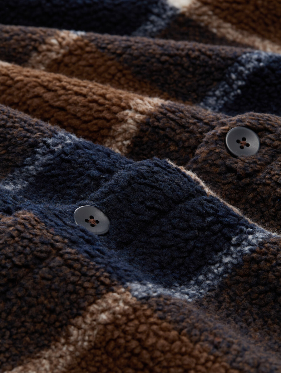 teddy-overshirt mit karomuster
