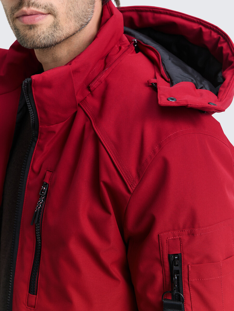 winterjacke mit abnehmbarer kapuze