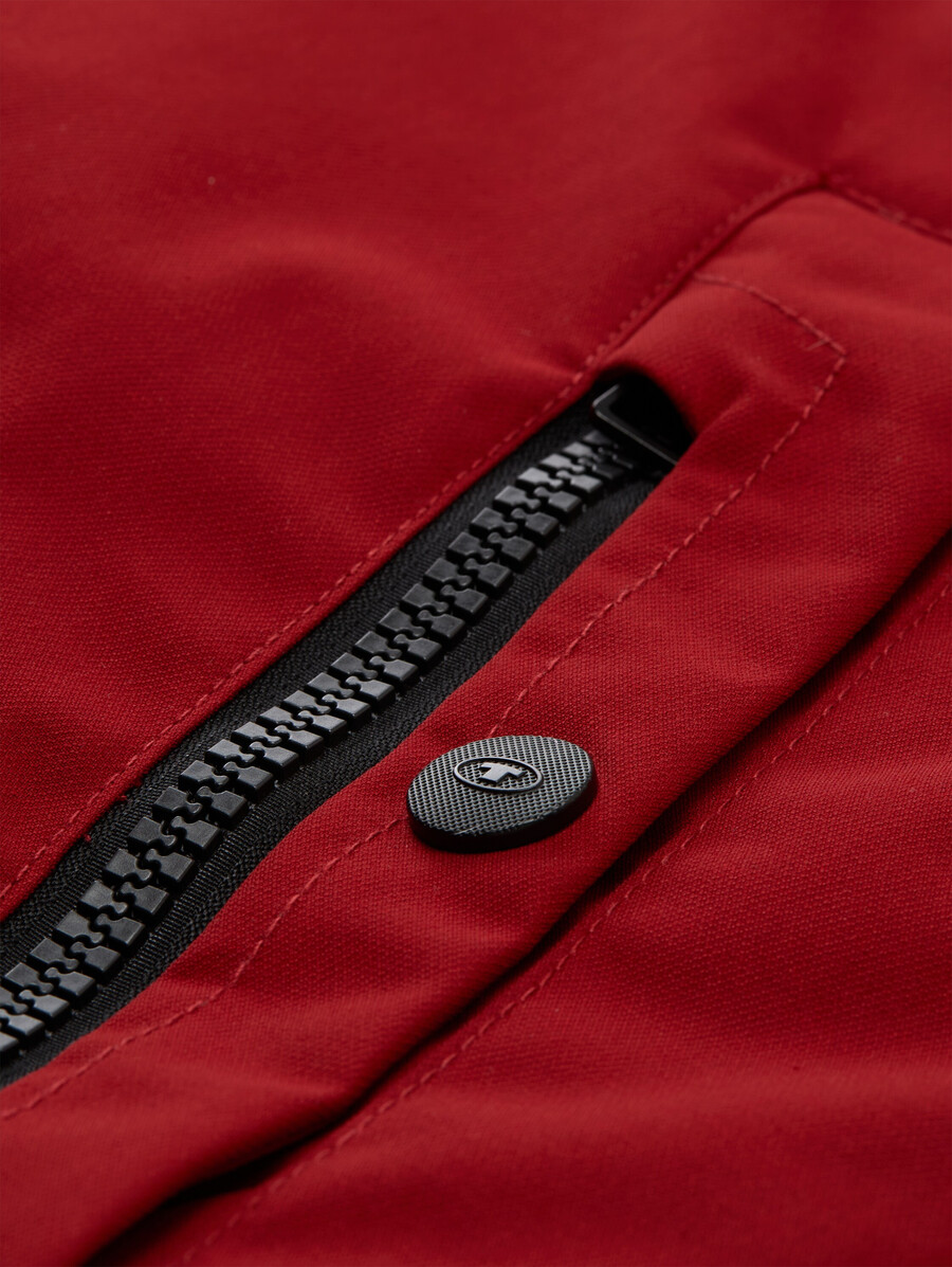 winterjacke mit abnehmbarer kapuze