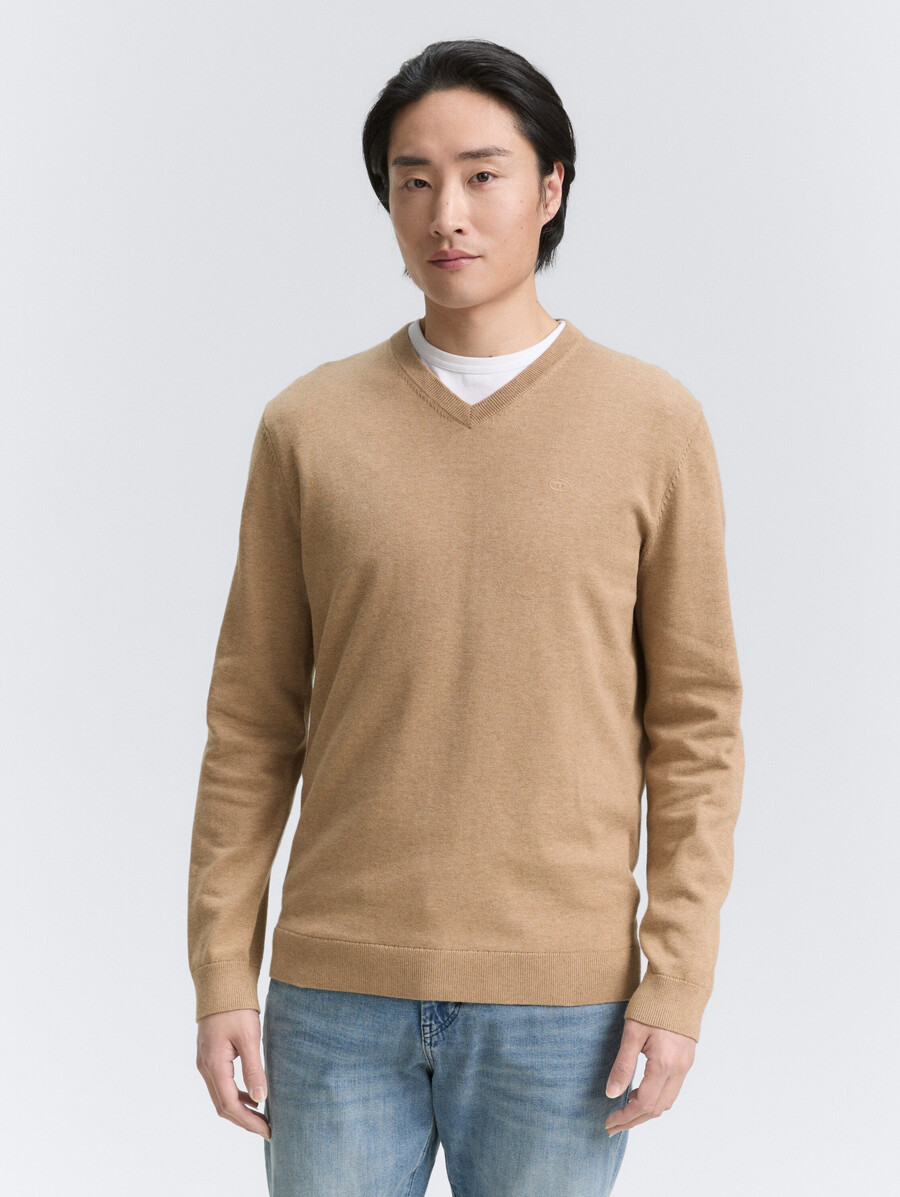 strickpullover mit v-ausschnitt
