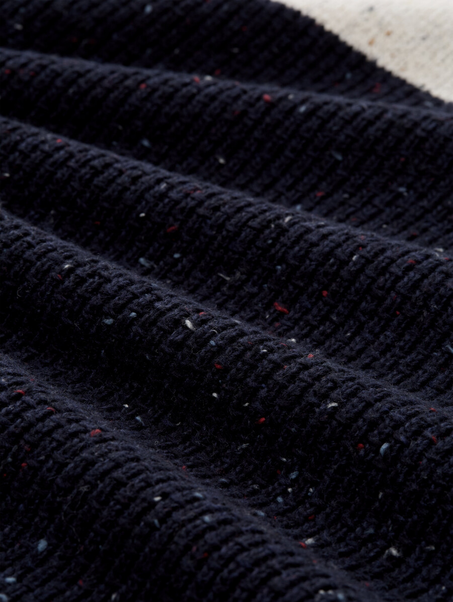 troyer strickpullover mit verschiedenen texturen