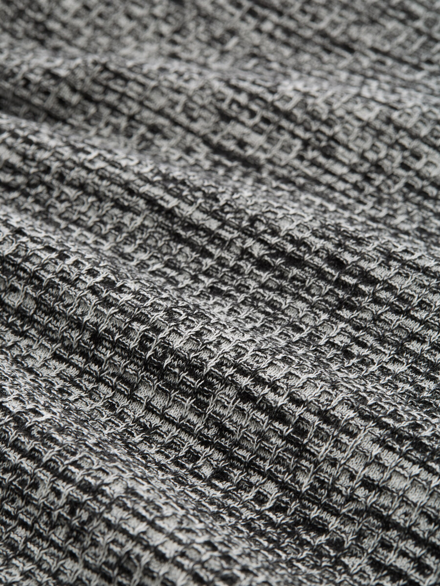 strickpullover im 2-in-1-look