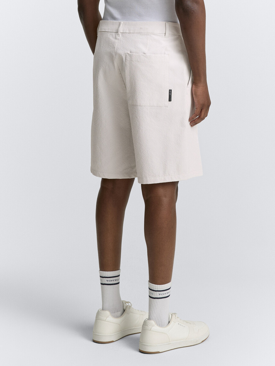 ultraleichte shorts mit lockerer passform