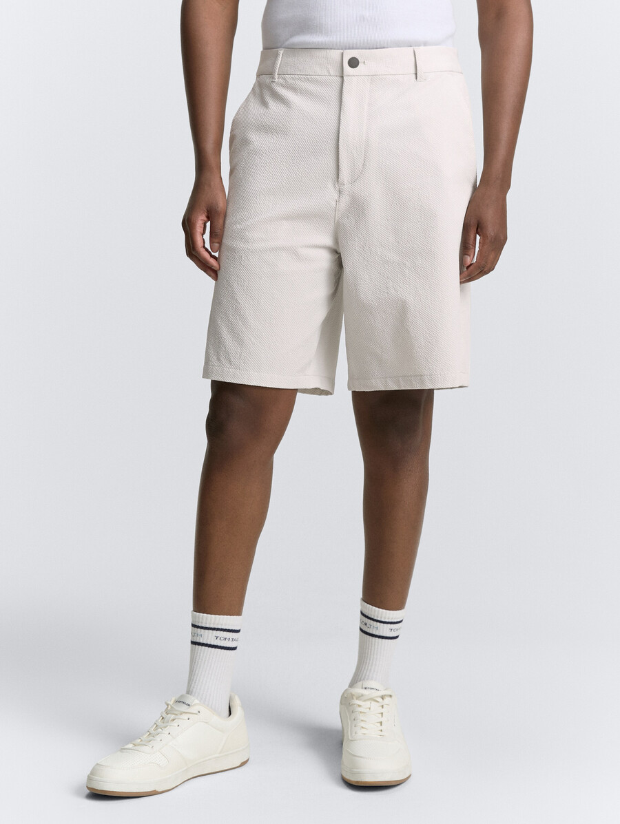 ultraleichte shorts mit lockerer passform