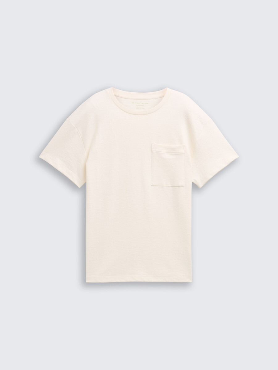 Übergroßes t-shirt mit brusttasche