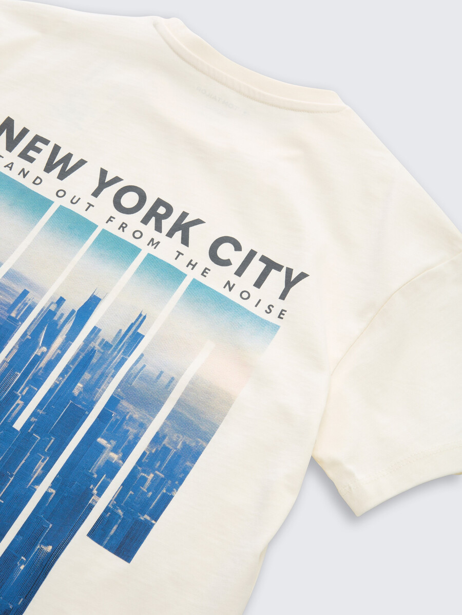 Übergroßes t-shirt mit rückendruck