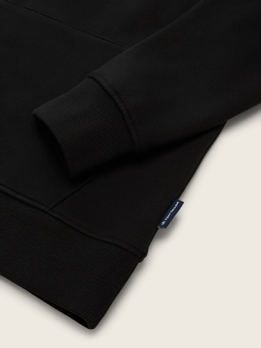 kapuzenpullover mit logodruck
