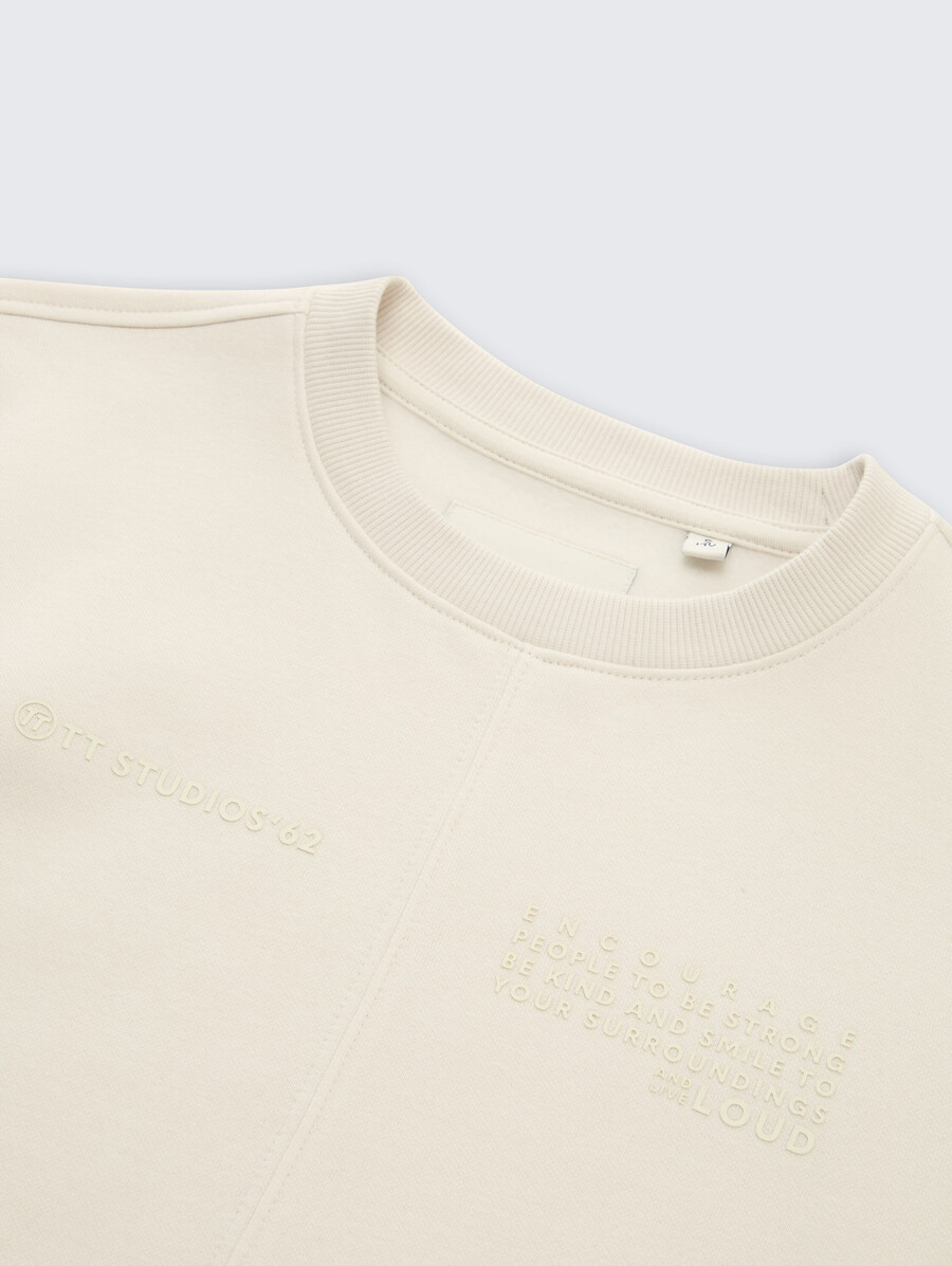 basic sweatshirt