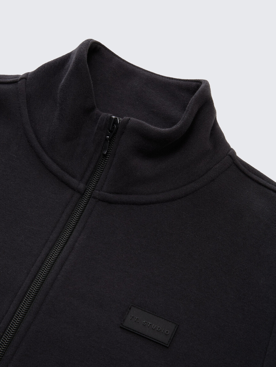 sweatjacke mit stehkragen