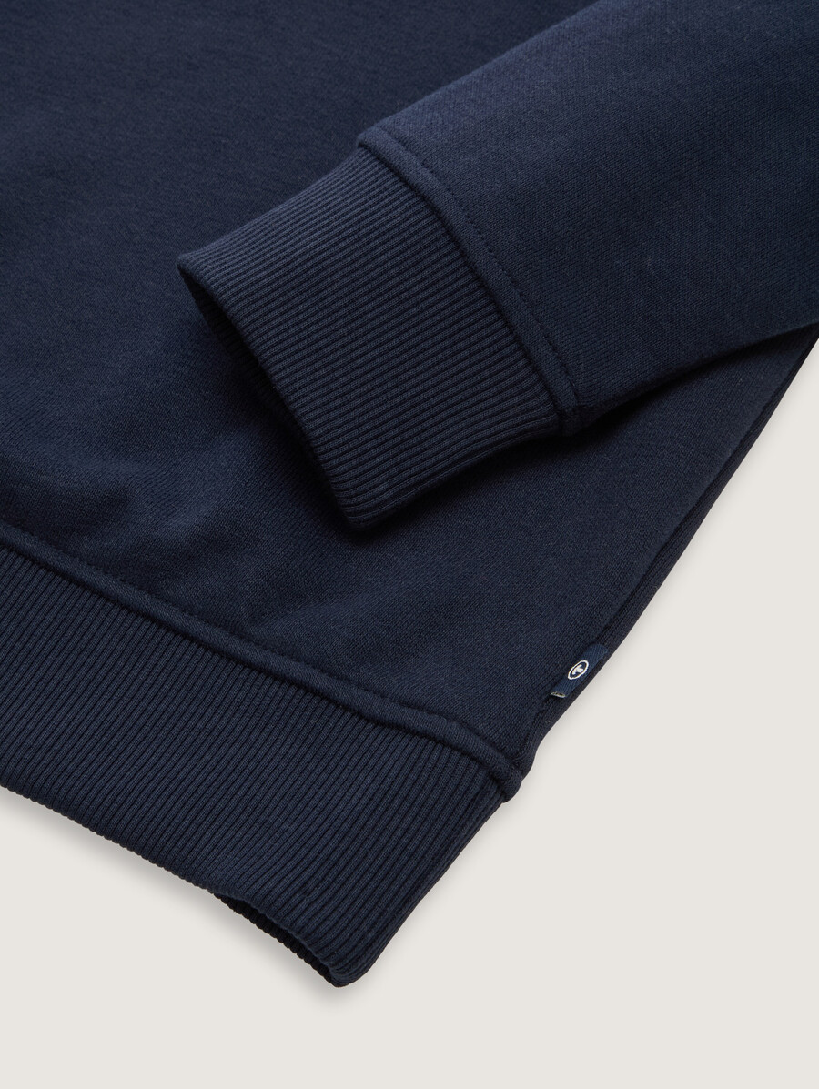 sweatshirt mit logo-aufnäher