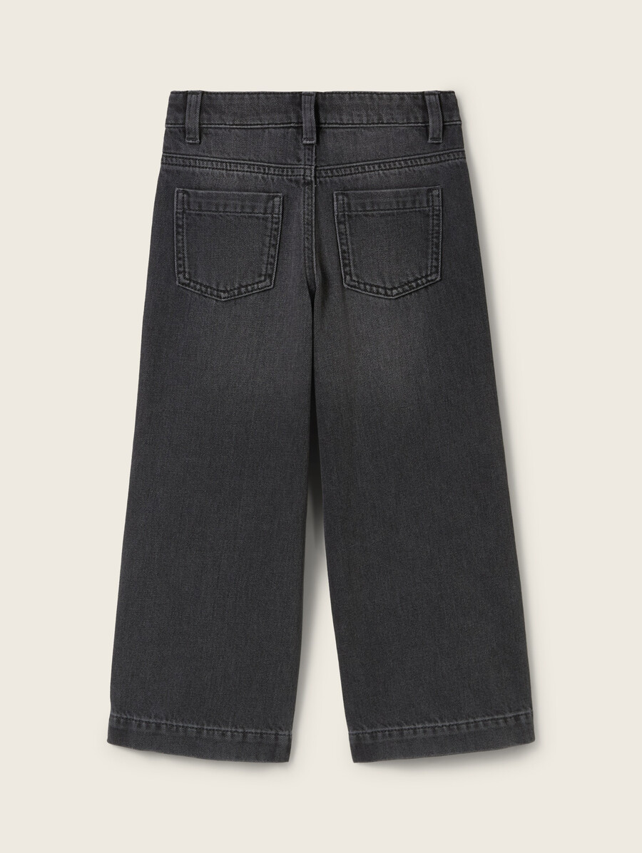 jeans aus recycelter baumwolle