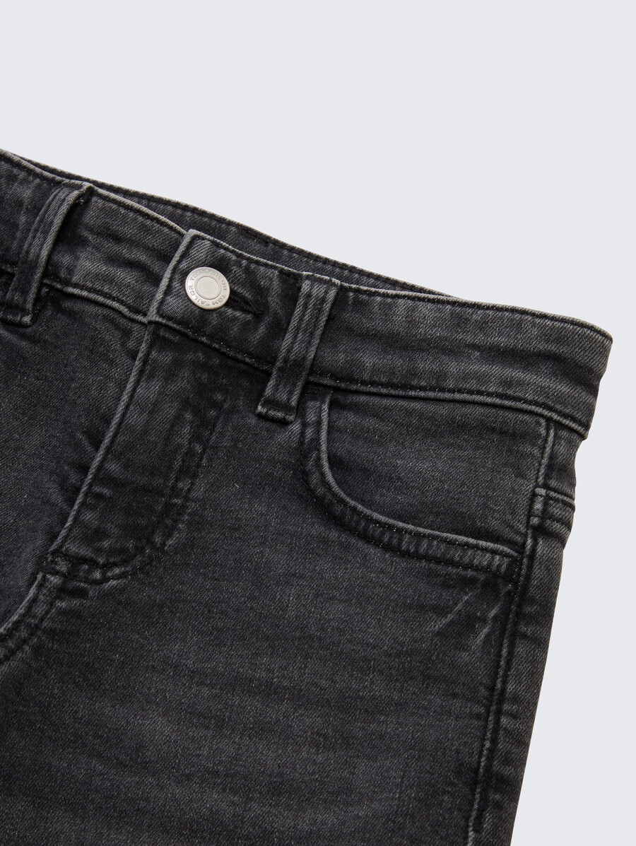 weit geschnittene jeans mit stretchanteil
